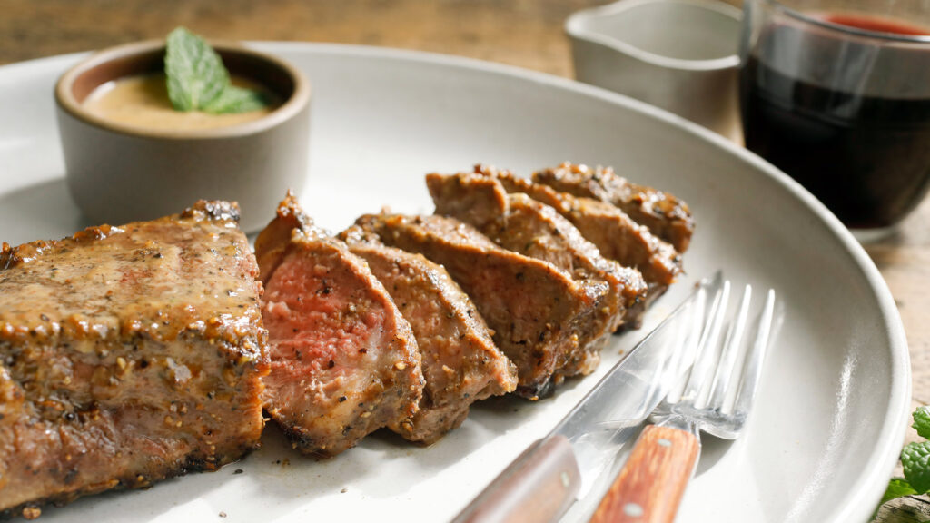 Bobby Flay, สเต็กนิวยอร์ก, ซอสหัวไชเท้าสะระแหน่